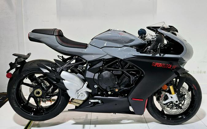 2023 MV Agusta Superveloce 800