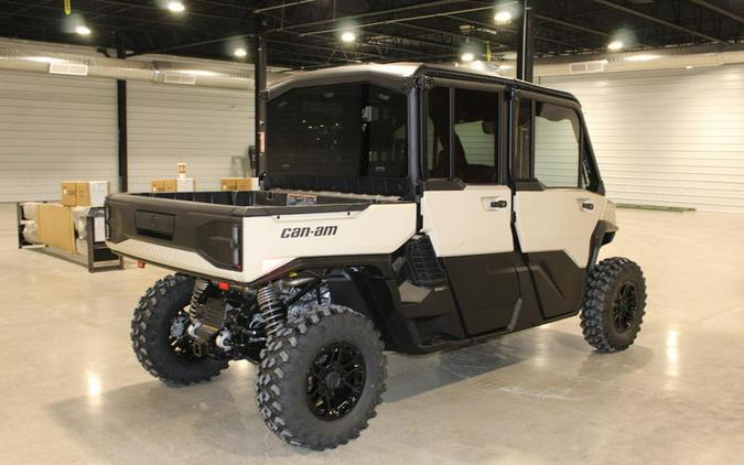 2026 Can-Am® SSV DEF MAX LTD 65 HD11 TN HB 26 Limited HD11