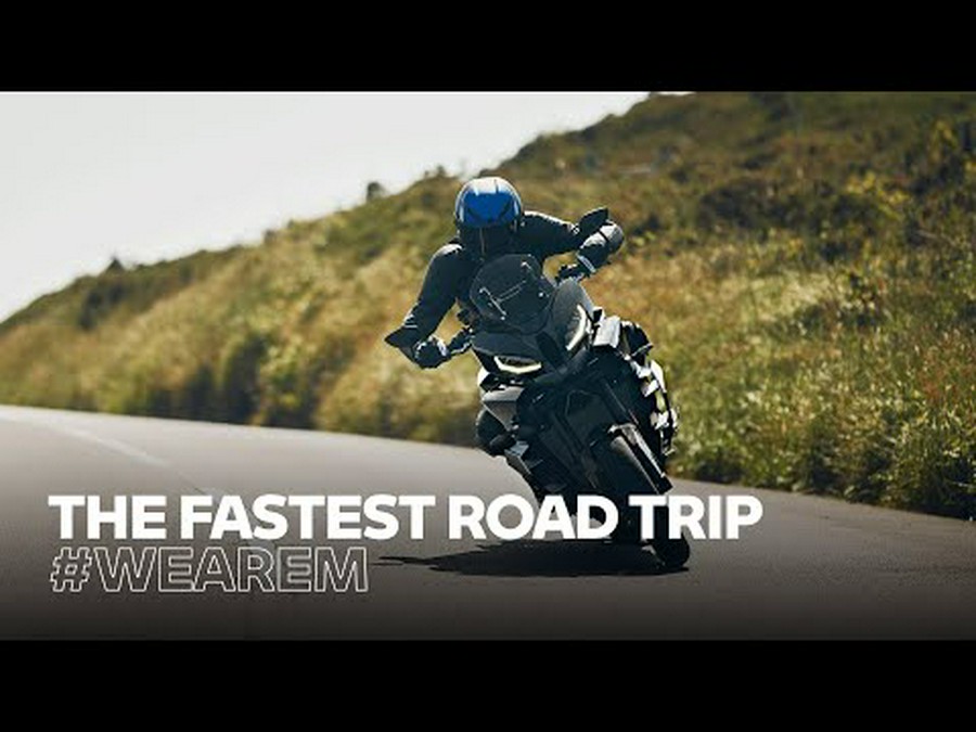 2026 BMW M 1000 XR