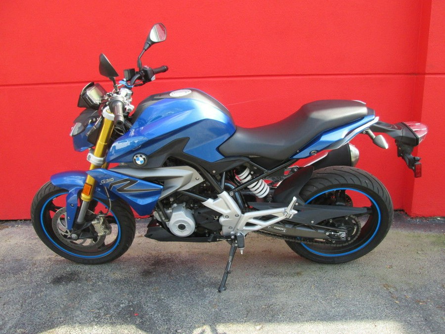 2018 BMW G 310 R Strato Blue Metallic