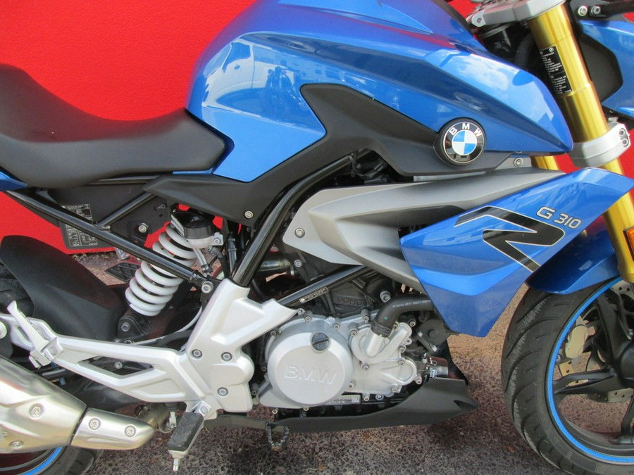 2018 BMW G 310 R Strato Blue Metallic