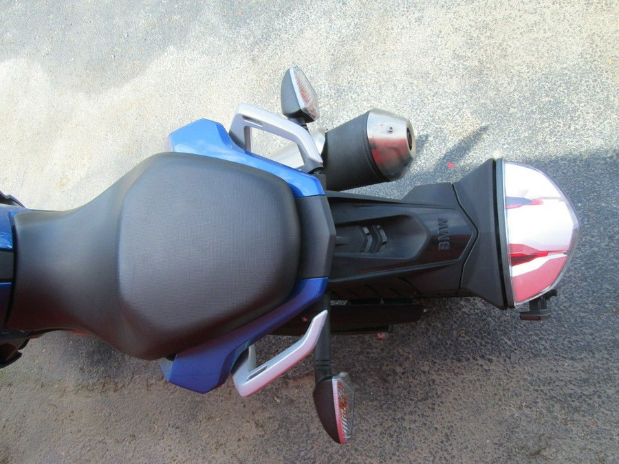 2018 BMW G 310 R Strato Blue Metallic