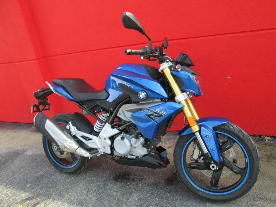 2018 BMW G 310 R Strato Blue Metallic