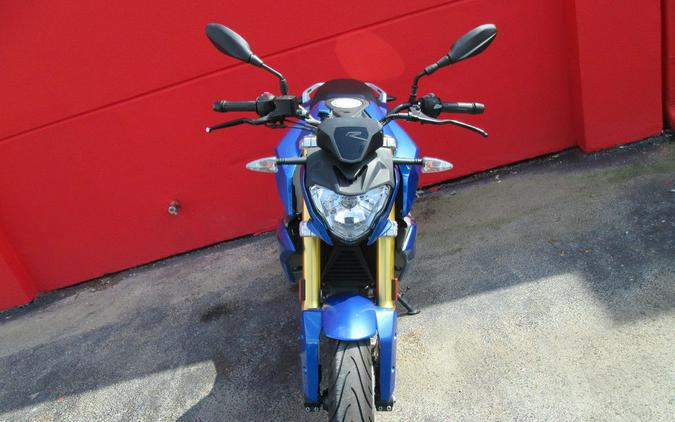 2018 BMW G 310 R Strato Blue Metallic
