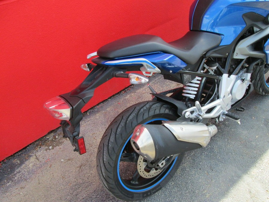 2018 BMW G 310 R Strato Blue Metallic