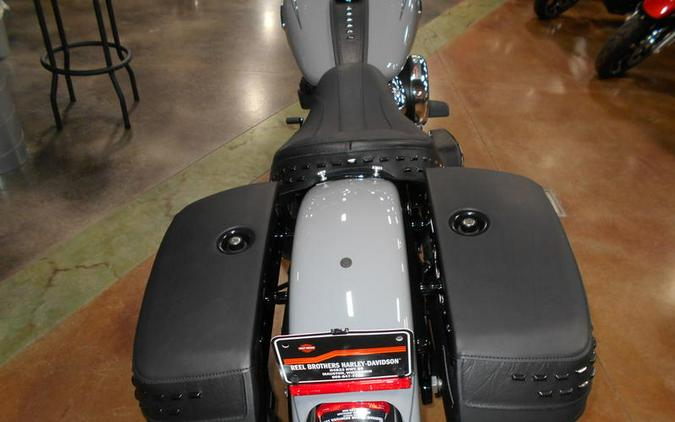 2026 Harley-Davidson® FLHC - Heritage Classic