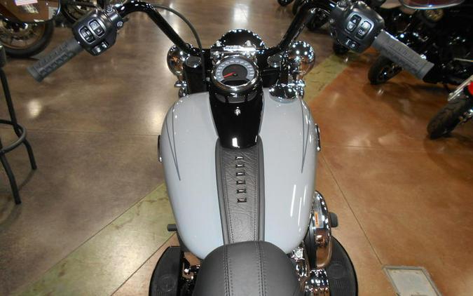2026 Harley-Davidson® FLHC - Heritage Classic