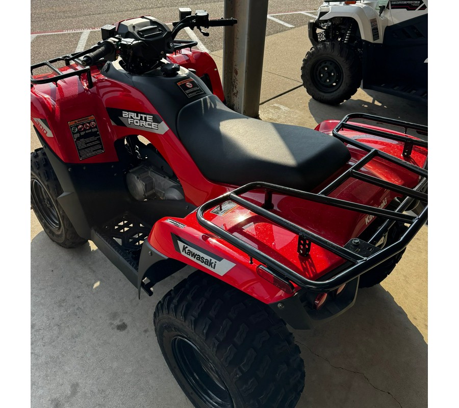 2026 Kawasaki Brute Force® 300