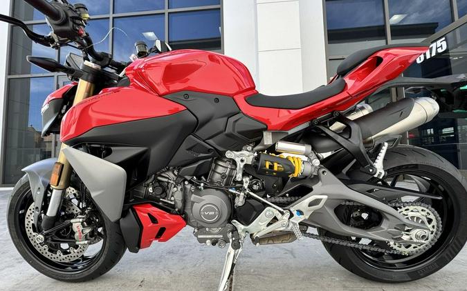 2026 Ducati Streetfighter V2