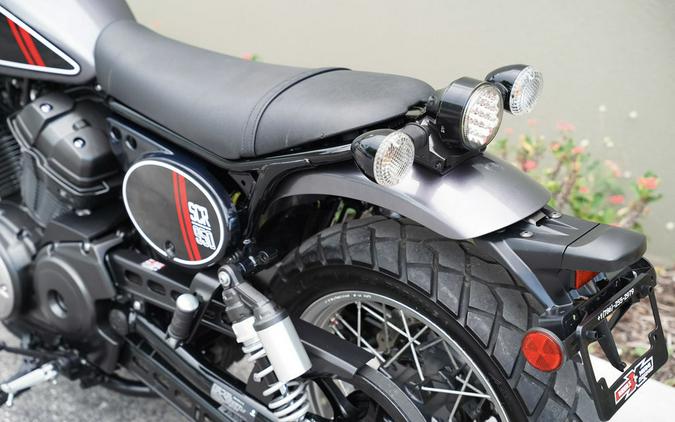 2017 Yamaha SCR950