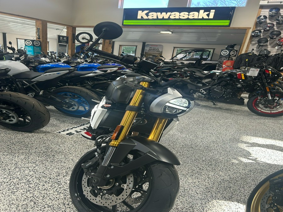 2026 Suzuki GSX 8T