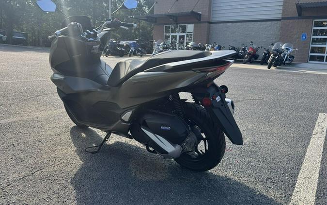 2023 Honda PCX150AP