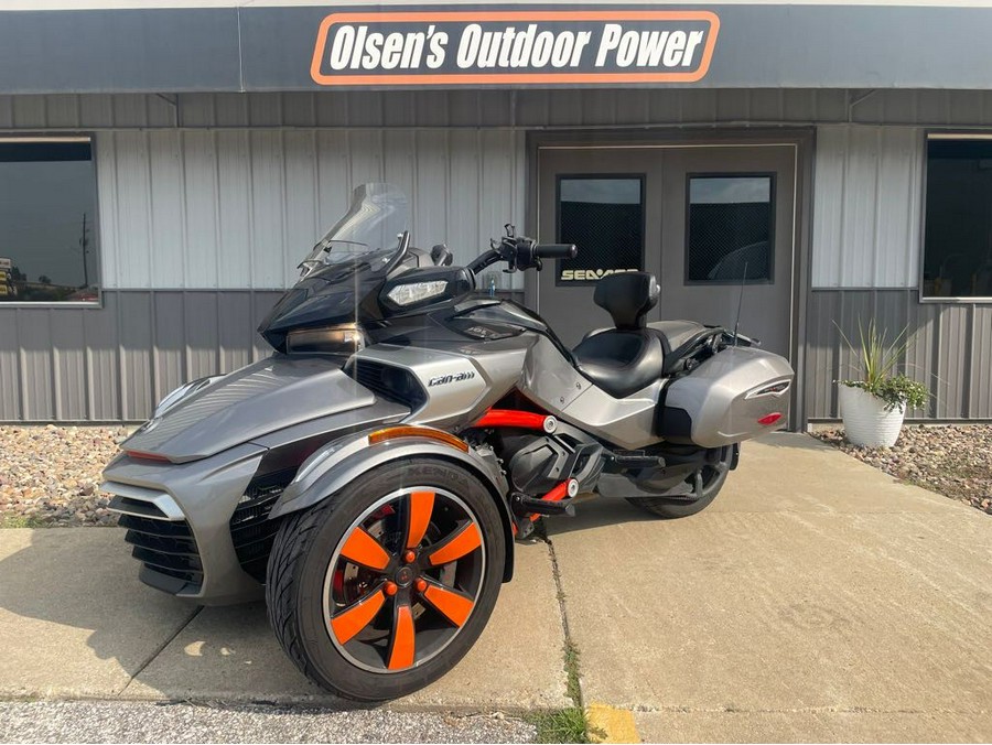 2016 Can-Am Spyder® F3-T SE6 w/Audio System