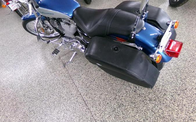 2006 Harley-Davidson® XL883C - Sportster® 883® Custom