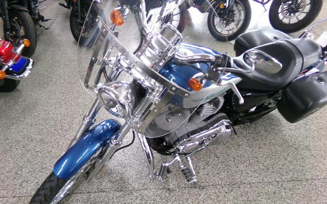 2006 Harley-Davidson® XL883C - Sportster® 883® Custom