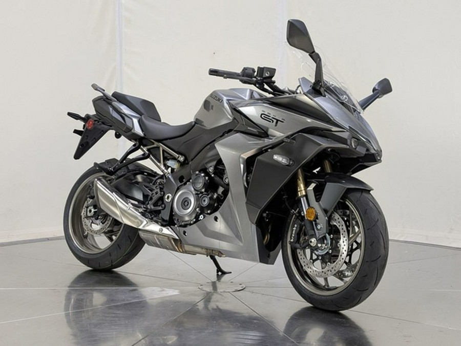 2025 Suzuki GSX-S1000GT+