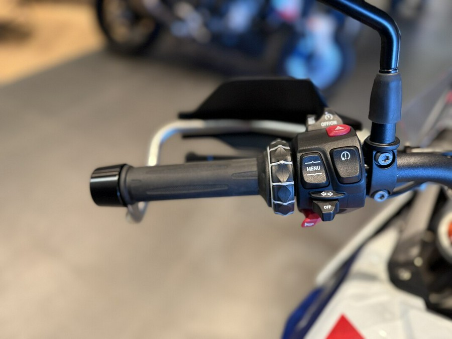 2026 BMW Motorrad F 900 GS