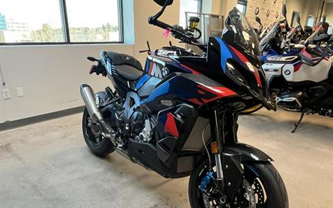 2026 BMW M 1000 XR