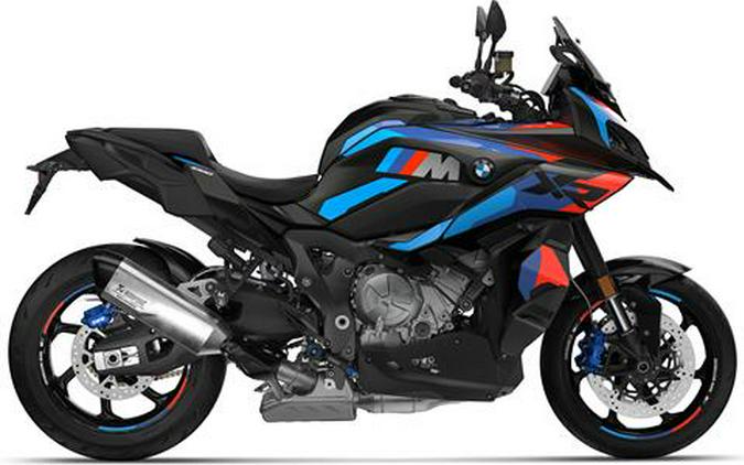 2026 BMW M 1000 XR