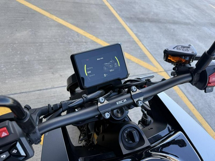 2025 Husqvarna® Vitpilen 801