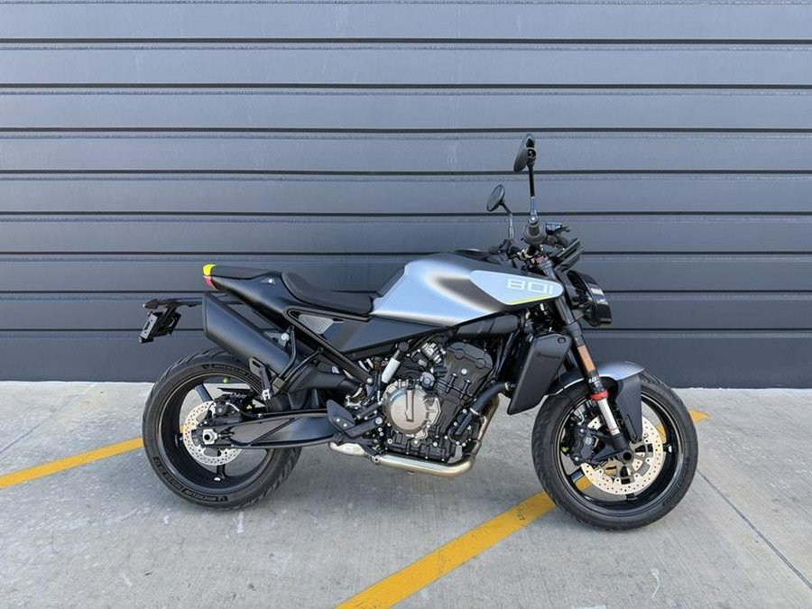 2025 Husqvarna® Vitpilen 801
