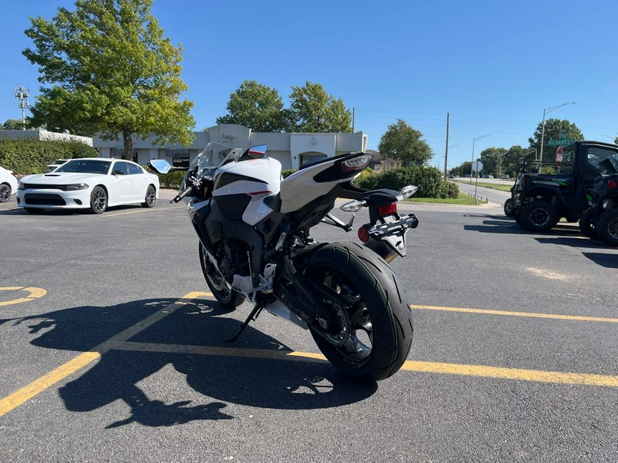2026 Honda CBR1000RR Base