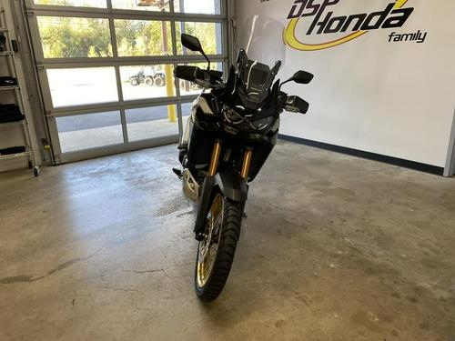 2020 Honda Africa Twin Adventure Sports ES DCT Review (18 Fast Facts)