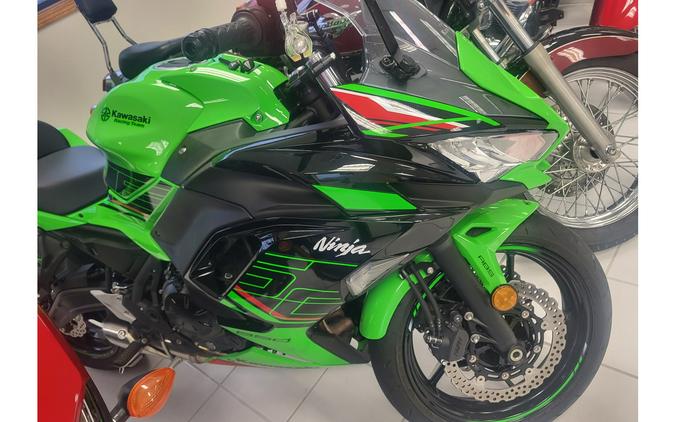 2024 Kawasaki Ninja® 650 KRT Edition ABS