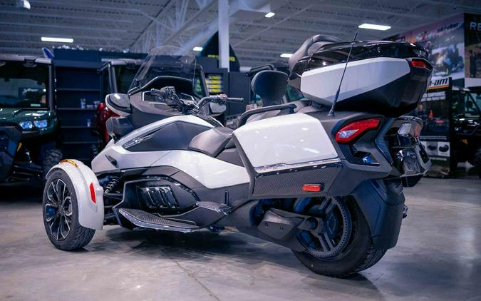 2021 Can-Am® Spyder® RT Limited Dark