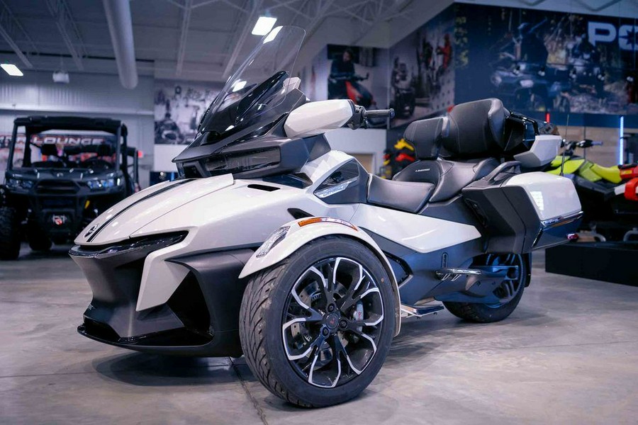 2021 Can-Am® Spyder® RT Limited Dark