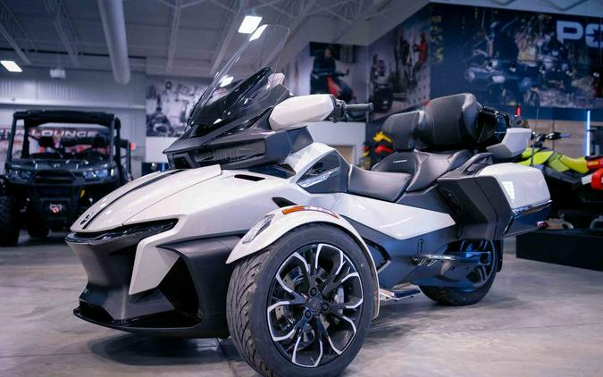 2021 Can-Am Spyder RT Sea-to-Sky First Look Preview