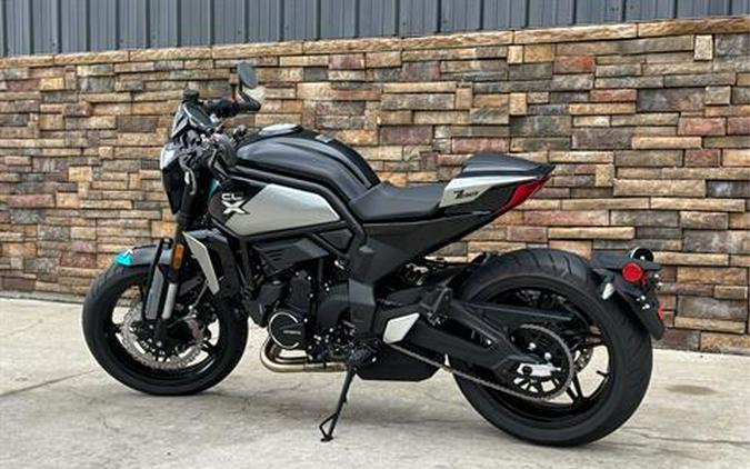 2024 CFMOTO 700CL-X Sport