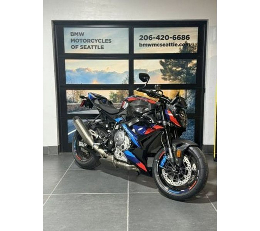 New 2024 BMW M 1000 R