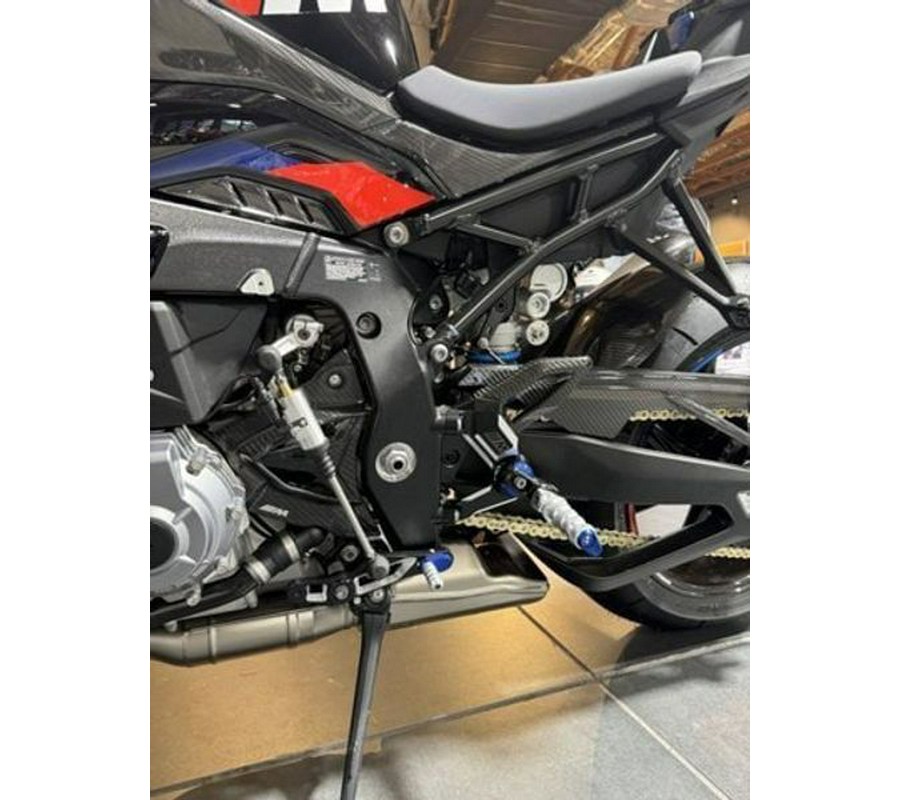 New 2024 BMW M 1000 R