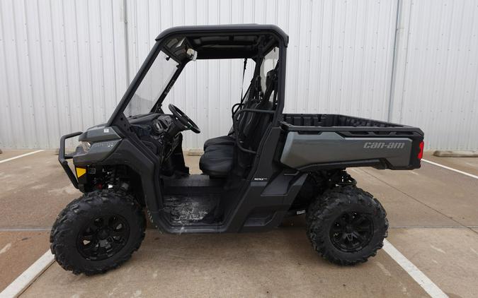 2023 Can-Am Defender XT HD10