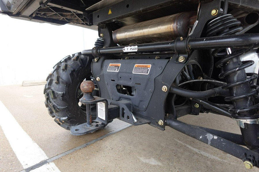 2023 Can-Am Defender XT HD10