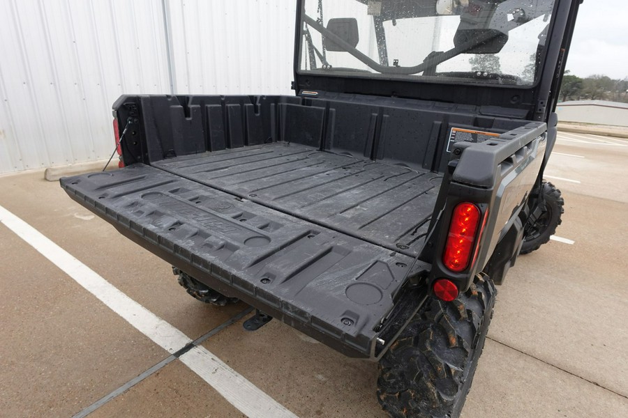 2023 Can-Am Defender XT HD10