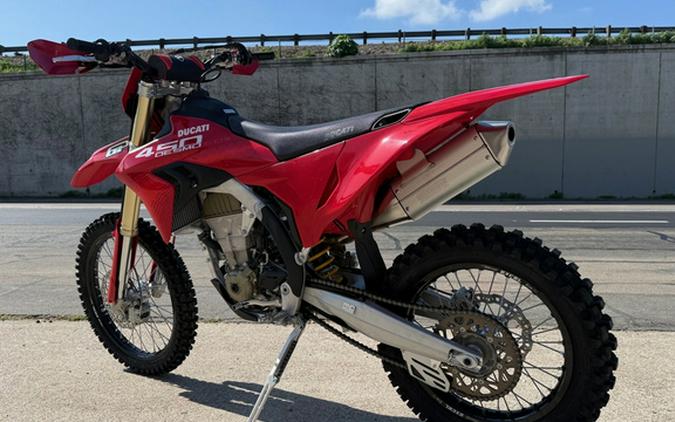 2026 Ducati Desmo450 EDX
