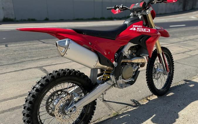 2026 Ducati Desmo450 EDX