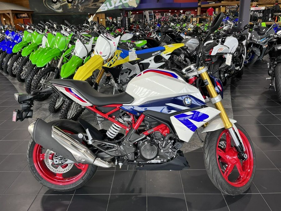 2022 BMW G 310 R Kyanite Blue Metallic