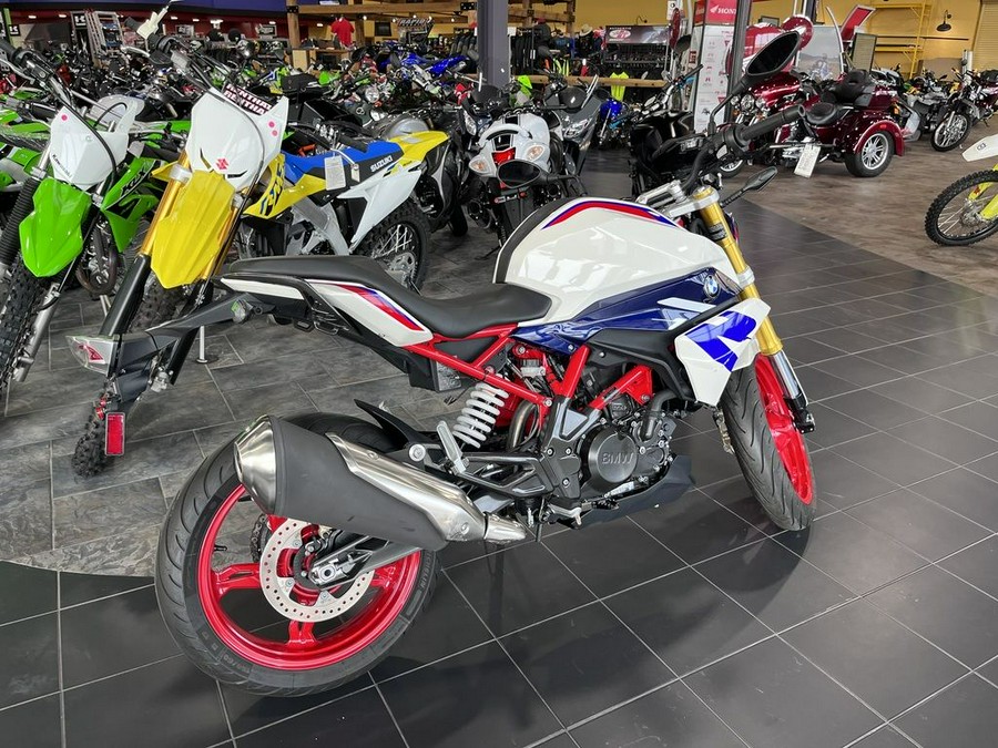 2022 BMW G 310 R Kyanite Blue Metallic