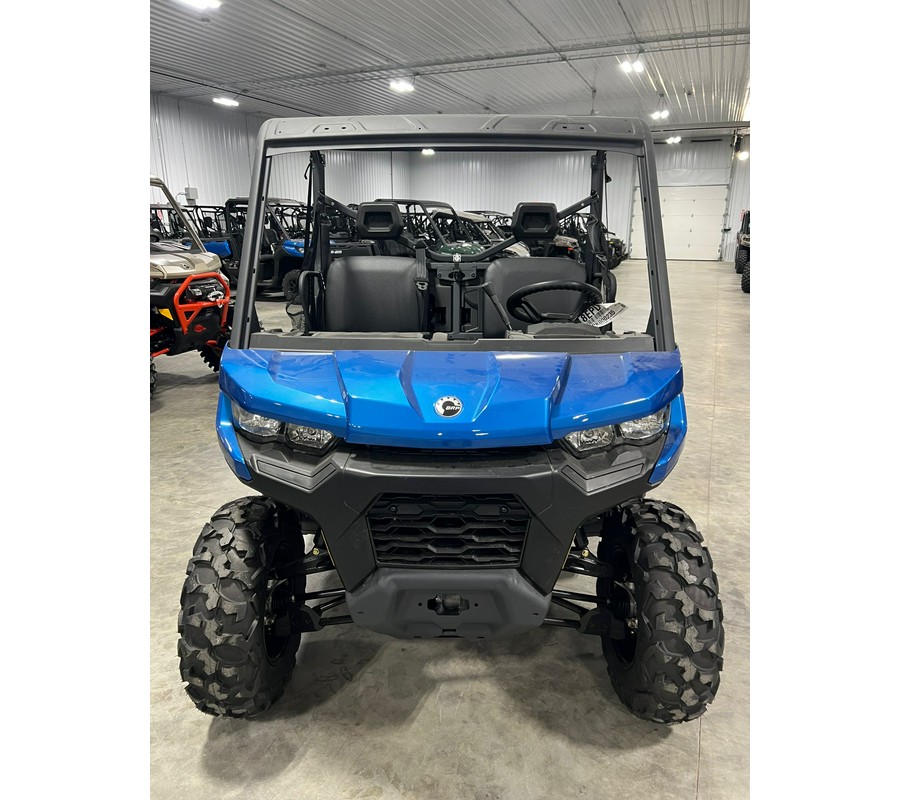 2023 Can-Am Defender HD9