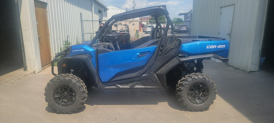 2023 Can-Am™ Commander XT 700