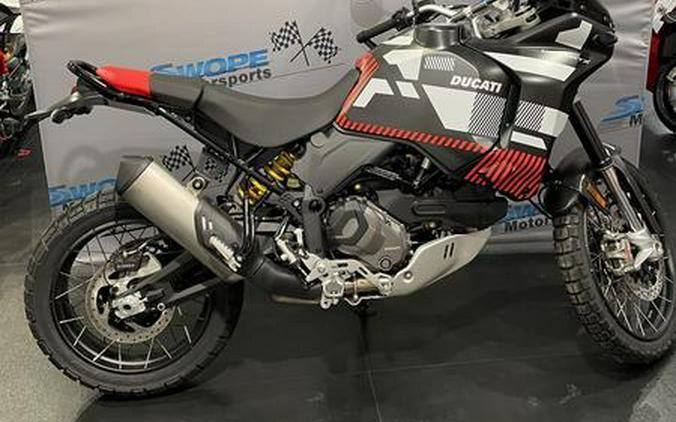 2023 Ducati DesertX 937 - RR22 Livery