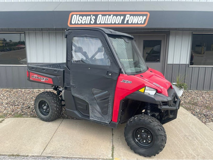 2019 Polaris Industries RANGER XP® 900 EPS - Solar Red