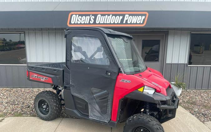 2019 Polaris Industries RANGER XP® 900 EPS - Solar Red