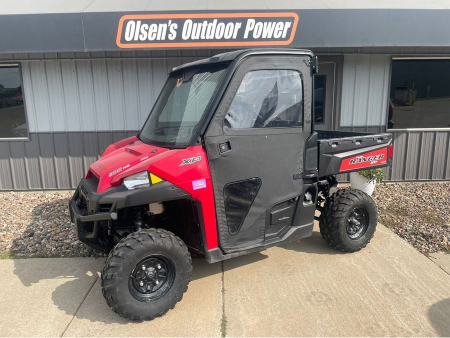 2019 Polaris Industries RANGER XP® 900 EPS - Solar Red