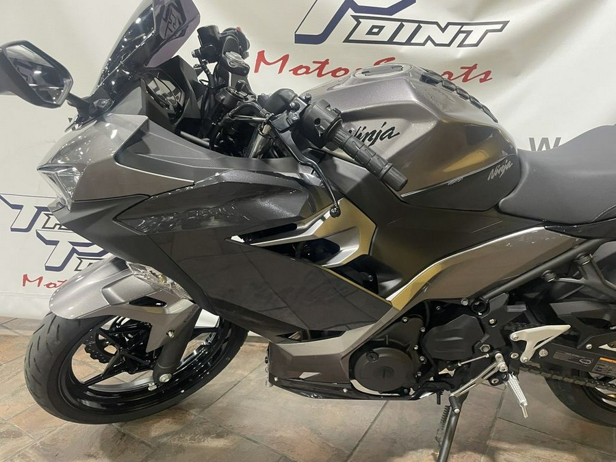 2021 Kawasaki Ninja® 400 ABS