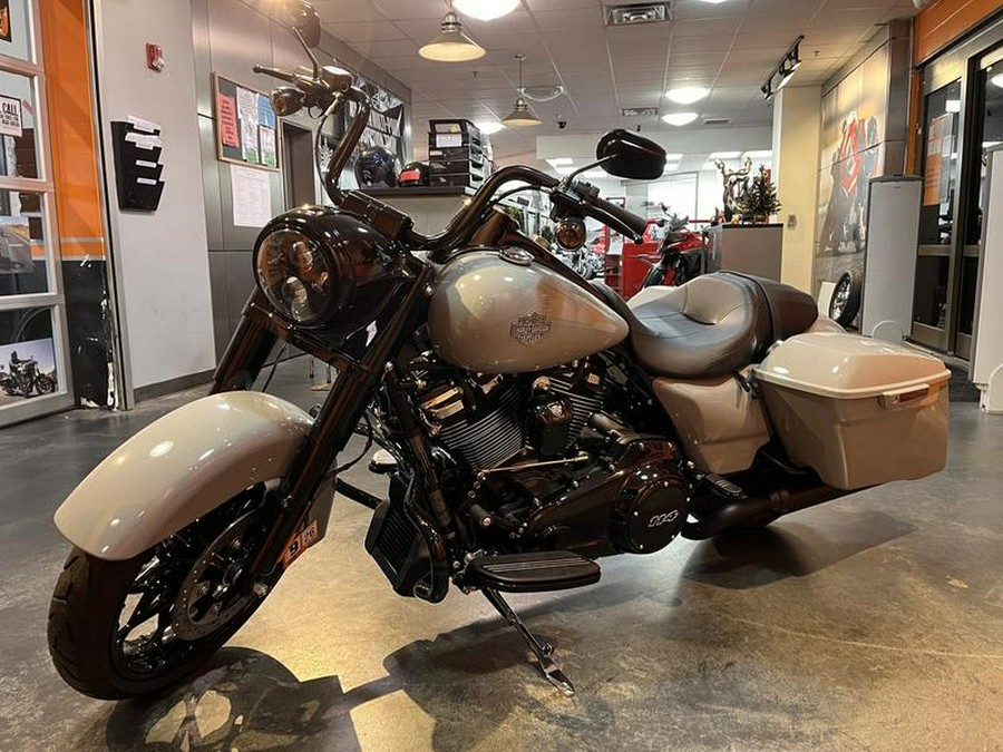2025 Harley-Davidson® FLHRXS - Road King® Special