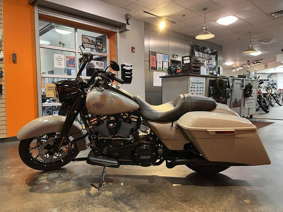 2025 Harley-Davidson® FLHRXS - Road King® Special